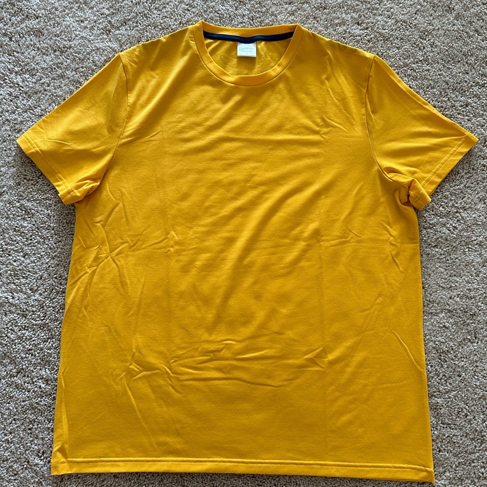 Outdoor voices T-shirt